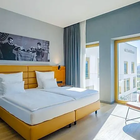 Mk Tirana Hotel 5*